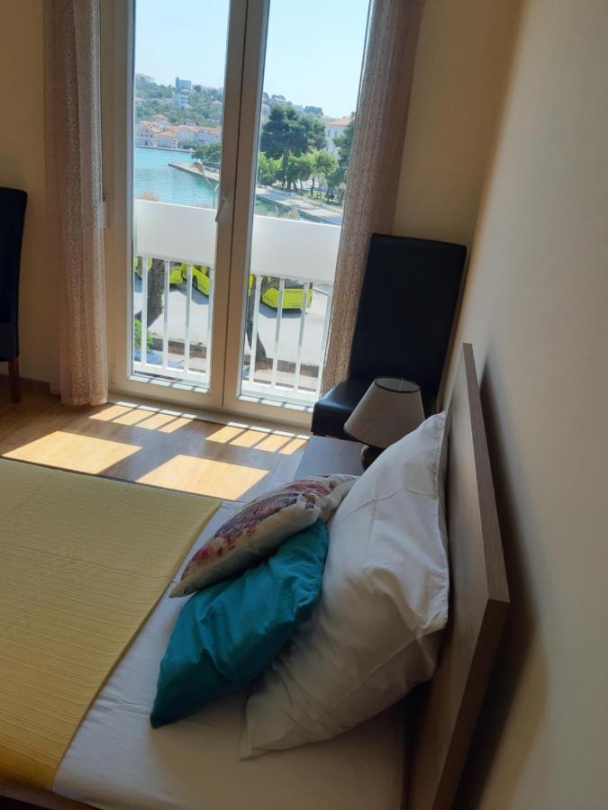 Apartman Petrovic City Center 特罗吉尔 外观 照片